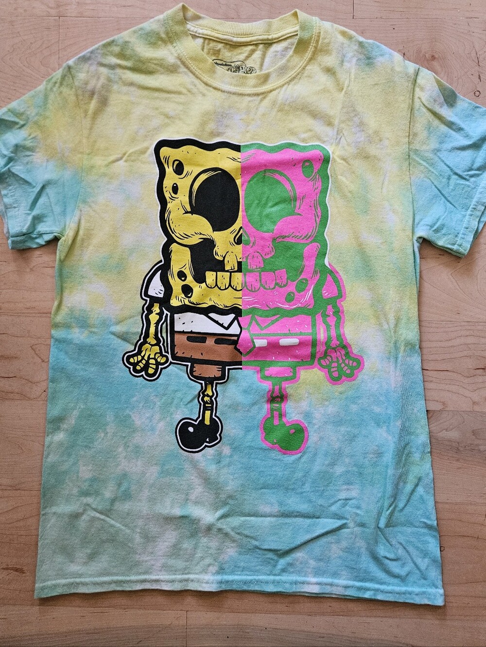 SpongeBob Squarepants Neon Split Skull Tie-Dye Tee - Size S